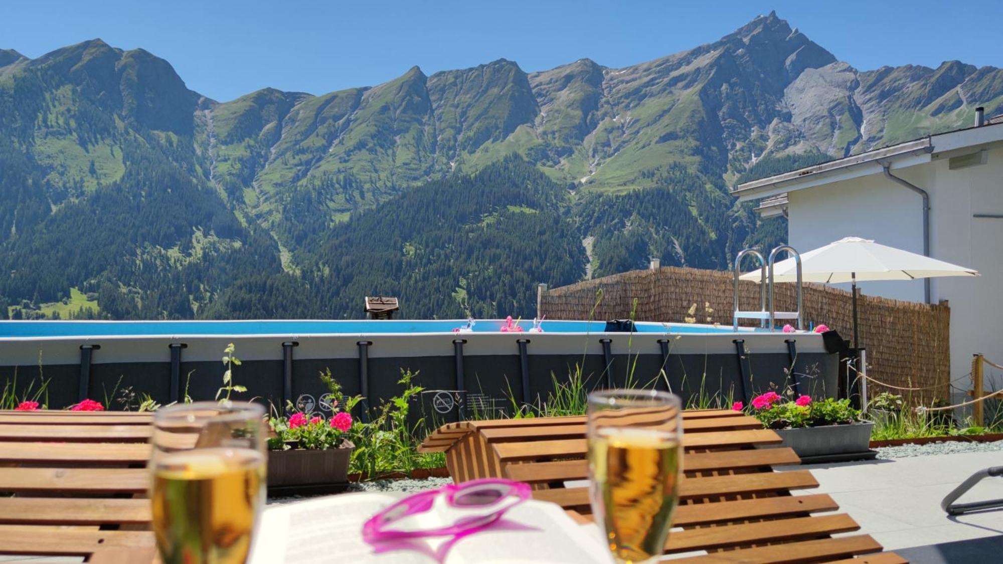 Gasthaus Alpina Tschappina Exteriér fotografie